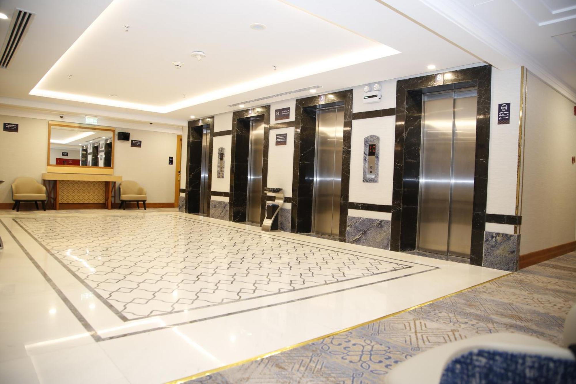 Maden Alrawda Hotel Medina Exterior foto Elevators at the 10th floor